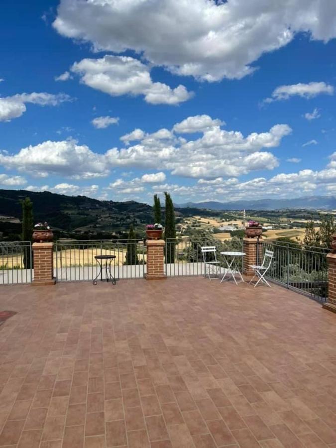 Apartmán La Posta Di Bacco Gualdo Cattaneo Exteriér fotografie